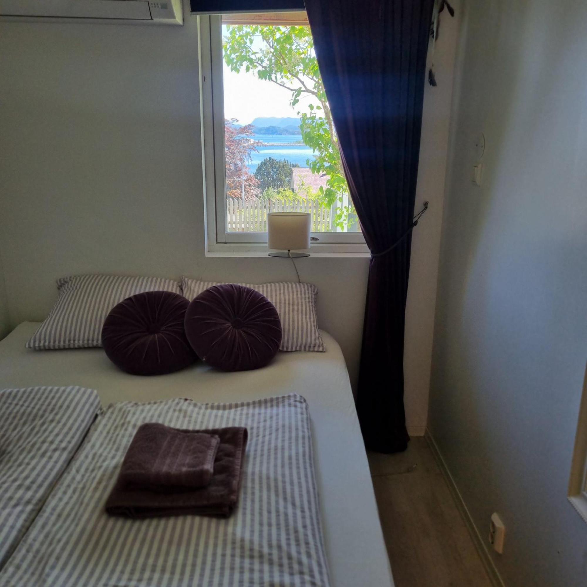 Apartment Near Center / Free P Alesund Exterior photo
